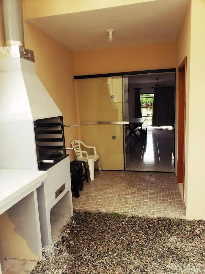 Prázdninový dům Casa De Praia Agradavel, Lado Do Rio, Rua Da Praia Sao Francisco do Sul